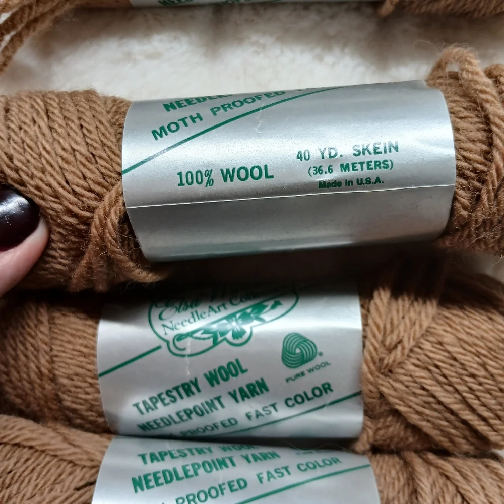 Elsa Williams Needlepoint Yarn Lot of 5 Skeins 100% Wool Tapestry Yarn Brown NEW - Picture 4 of 5